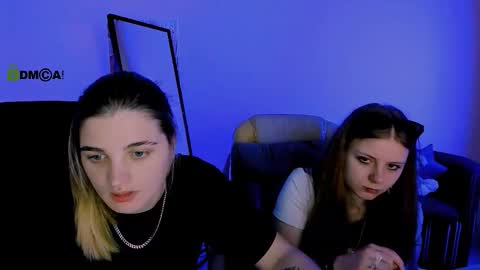 Snapshot of foxy_tease_ chatting on October 19, 6:56 pm foxy_tease_ online show from October 19, 6:56 pm