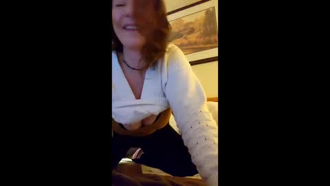 foxyanjel online show from January 18, 12:52 am