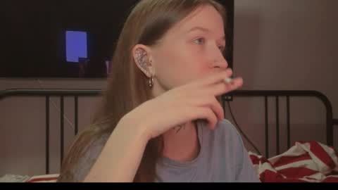 fran_bow online show from March 14, 9:41 pm