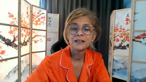 francelune online show from June 21, 11:16 am