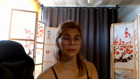 francelune online show from July 16, 8:39 am
