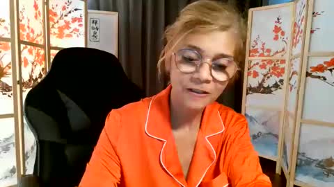 francelune online show from June 10, 3:33 pm
