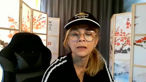 francelune online show from June 20, 9:04 am