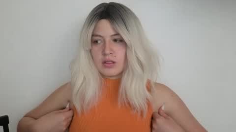 Francesca online show from November 4, 6:20 pm