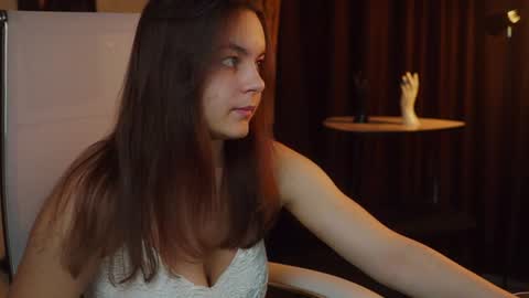 Francesca online show from August 4, 12:01 pm