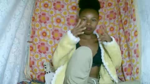 francilla online show from October 18, 7:12 am