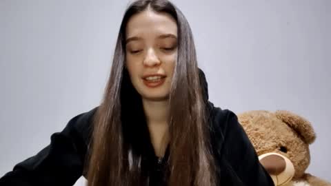 Lina online show from January 12, 9:16 am