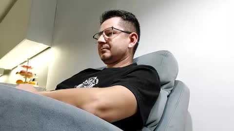 Frank online show from January 9, 4:06 pm