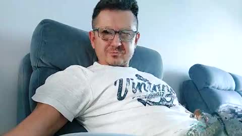 Frank online show from December 7, 2:19 pm