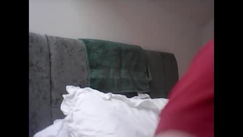frankfurel online show from June 8, 7:15 pm