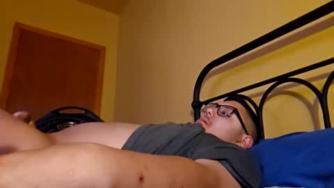 frankiepich13 online show from September 25, 11:39 am