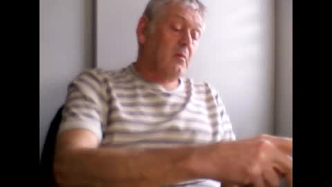 frannkboy61 online show from April 24, 5:04 pm