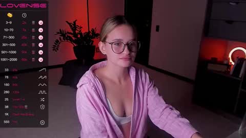 Frann online show from October 9, 5:18 pm