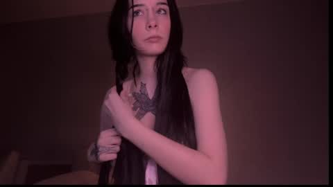 Snapshot of frau_basted chatting on February 3, 3:27 pm mistress Bastet and  mintcola online show from February 3, 3:27 pm