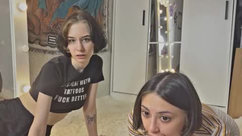 Snapshot of frau_basted chatting on September 27, 7:11 pm mistress Bastet and  mintcola online show from September 27, 7:11 pm