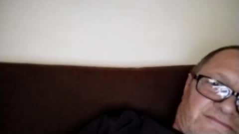 Wolfi online show from October 24, 11:55 am