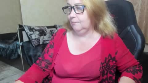 FrauMartha online show from October 31, 10:37 am