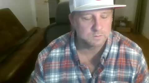 poundyouout1969 online show from January 7, 2:16 am