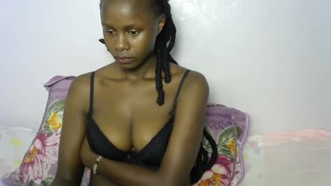 freaky_delliah online show from February 21, 12:06 pm