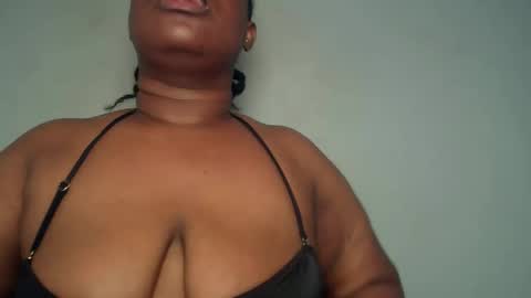 freaky slut5 online show from May 5, 5:36 am