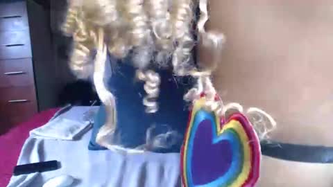 Mandy online show from December 23, 7:58 am