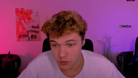 Freddy online show from December 17, 9:49 am