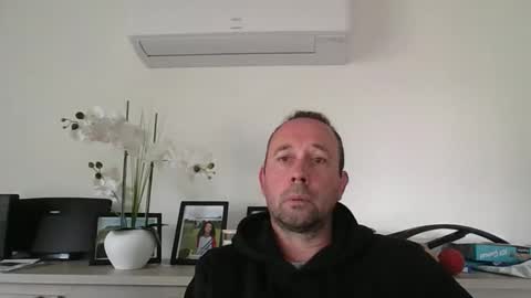 fredodu41 online show from April 11, 12:20 pm