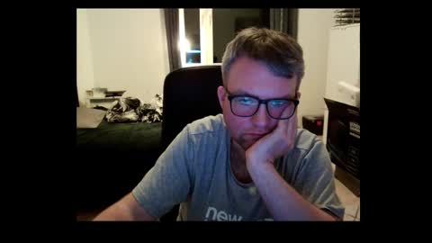 Fredrik online show from December 27, 11:21 pm