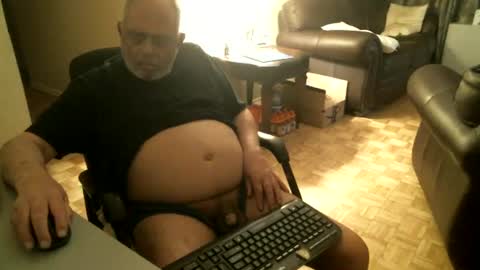 fredthetiger online show from July 27, 2:42 am
