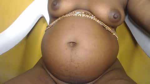 babyyo online show from January 31, 7:11 pm