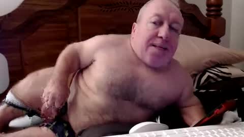 Cute Lil Man online show from January 7, 7:46 am