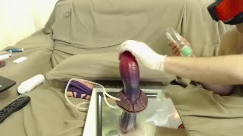 Snapshot of freespirit1637 chatting on February 13, 9:17 pm freespirit1637 online show from February 13, 9:17 pm