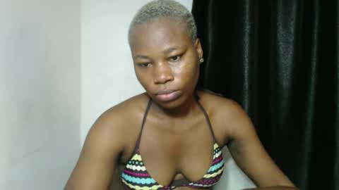 frekkymorelle online show from March 11, 4:30 am