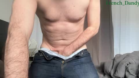 D online show from April 12, 4:33 pm