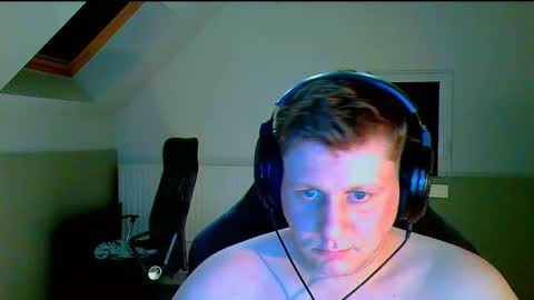 Snapshot of frenchfrieswithmayo chatting on September 27, 7:11 pm French fries online show from September 27, 7:11 pm