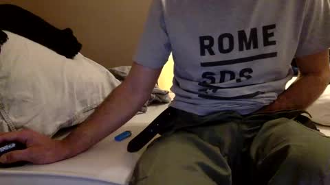 Antoine online show from December 16, 8:16 pm