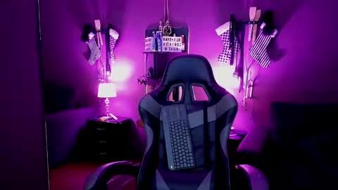     online show from December 27, 3:09 am