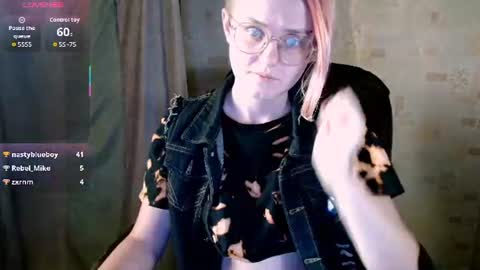 Freya online show from July 23, 4:48 pm