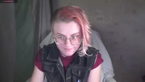 Freya online show from July 17, 1:13 pm