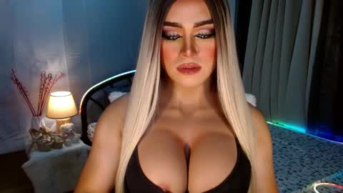 Miss Frea  online show from November 6, 11:30 pm