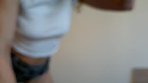 FreyaMuse online show from March 17, 9:25 am