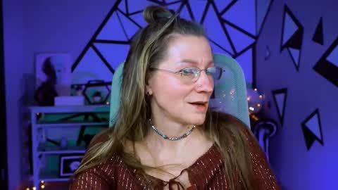 Frida Tander online show from February 16, 1:05 pm