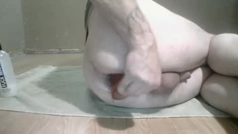 friendly_fun3 online show from October 15, 10:43 pm