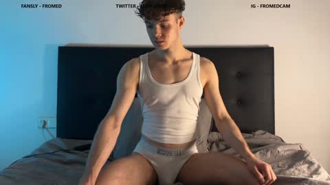 Snapshot of fromedcam chatting on January 30, 11:24 pm ED online show from January 30, 11:24 pm