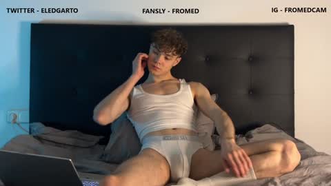 Snapshot of fromedcam chatting on January 30, 3:44 am ED online show from January 30, 3:44 am