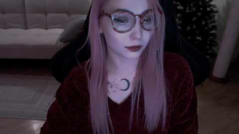 Lilith online show from February 4, 9:30 pm