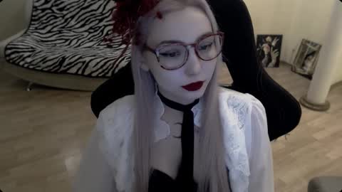 Lilith online show from November 28, 11:39 am