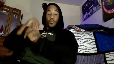 fromthabac online show from April 26, 11:46 pm