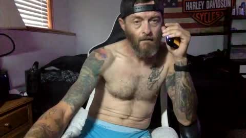 froski666 online show from August 4, 2:18 am