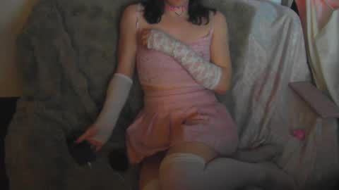 frostyboi20 online show from March 28, 5:25 pm